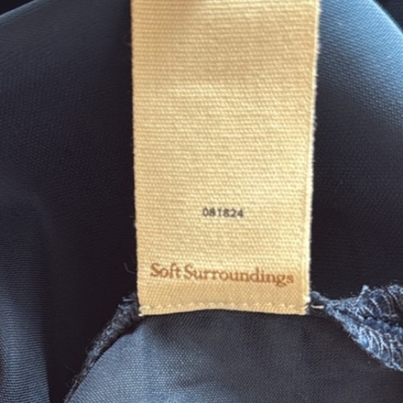 Soft Surroundings Blue Lilian Velvet Top. Embroidered. Size Medium. - Picture 12 of 12